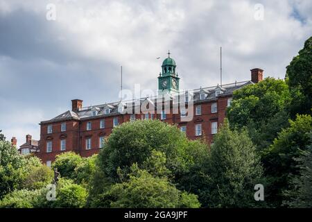 SHREWSBURY, SHROPSHIRE, Großbritannien - JULI 13 : Blick auf die Shrewsbury School Shrewsbury, Shropshire, England, am 13. Juli 2021 Stockfoto