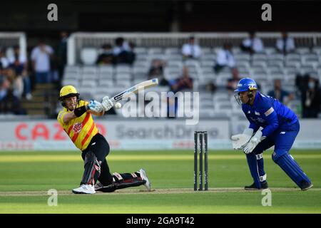 Lords Cricket Ground, London, Großbritannien. Juli 2021. Tom Moores von Trent Rockets in Aktion während seiner Innings von 13, die nicht im Spiel der Hundert Männer zwischen London Spirit und Trent Rockets zu sehen waren: Quelle: Ashley Western/Alamy Live News Stockfoto