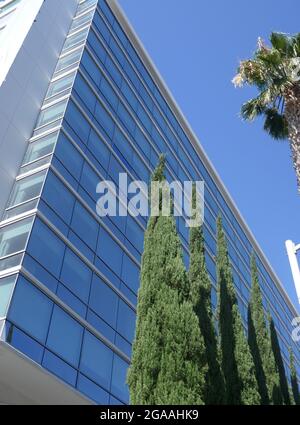 West Hollywood, Kalifornien, USA 29. Juli 2021 EINE allgemeine Sicht der Atmosphäre des Andaz West Hollywood Hotel, ehemaliges Hyatt on Sunset, aka Continental Hyatt House Hotel am 8401 Sunset Blvd, wo Jim Morrison und die Türen, die WHO, Mick Jagger und die Rolling Stones sowie Robert Plant und LED Zeppelin waren hier am 29 2021. Juli in West Hollywood, Kalifornien, USA zu sehen. Foto von Barry King/Alamy Stockfoto Stockfoto