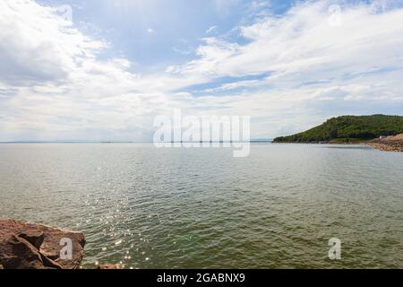 Damm Wall mit voller Wasser, Thailand Stockfoto