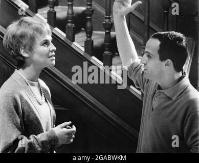 Fahrenheit 451 Jahr: 1966 Großbritannien Regie: François Truffaut Julie Christie, François Truffaut schießen Bild Stockfoto