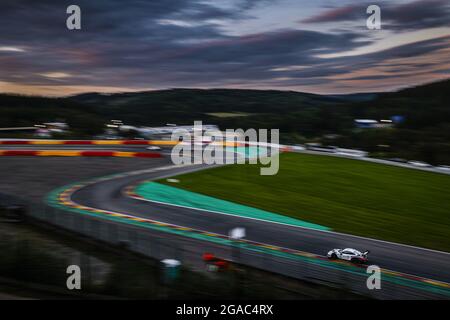 22 Campbell Matt (aus), Bamber Earl (nzl), Jaminet Mathieu (Fra), GPX Martini Racing, Porsche 911 GT3-R (911.II), Action während der TotalEnergies 24 Hours of Spa, 6. Lauf der Fanatec GT World Challenge Europe 2021 Powered by AWS, vom 28. Juli bis 1. August 2021 auf dem Circuit de Spa-Francorchamps, In Stavelot, Belgien - Foto Francois Flamand / DPPI Stockfoto