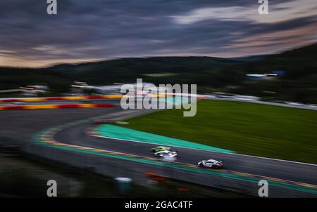 22 Campbell Matt (aus), Bamber Earl (nzl), Jaminet Mathieu (Fra), GPX Martini Racing, Porsche 911 GT3-R (911.II), Action während der TotalEnergies 24 Hours of Spa, 6. Lauf der Fanatec GT World Challenge Europe 2021 Powered by AWS, vom 28. Juli bis 1. August 2021 auf dem Circuit de Spa-Francorchamps, In Stavelot, Belgien - Foto Francois Flamand / DPPI Stockfoto