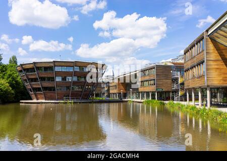 Nottingham University das Gebäude Sir Harry and Lady Djanogly Library and Exchange auf dem Jubilee Campus Nottingham Nottinghamshire England GB Europa Stockfoto