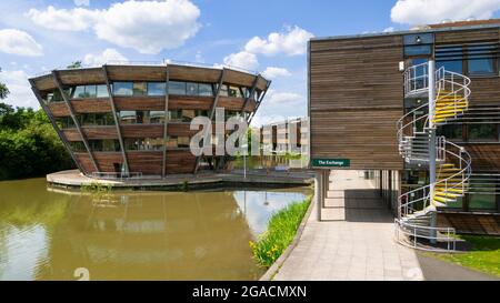 Nottingham University das Gebäude Sir Harry and Lady Djanogly Library and Exchange auf dem Jubilee Campus Nottingham Nottinghamshire England GB Europa Stockfoto