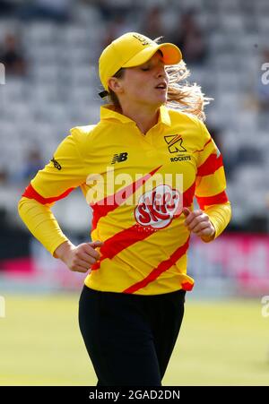 LONDON, ENGLAND - 29. Juli: Emily Windsor of Trent Rockets Women during the Hundred Zwischen London Spirit Women und Trent Rockets Women im Lord's Stadi Stockfoto