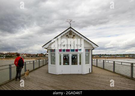 SOUTHWOLD, GROSSBRITANNIEN - 10. Aug 2016: Die Details zum Southwold Pier in Suffolk, Großbritannien Stockfoto