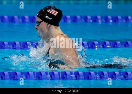 Tokio, Japan. Juli 2021. Lilly KING (USA), Action, Schwimmen, Finale des 200-m-Brustrokts der Frauen, Finale des 200-m-Brustrokts der Frauen, im Tokyo Aquatics Center 07/30/2021 2020 Olympische Sommerspiele von 07/23 bis 2021. - 08.08.2021 in Tokio/Japan. Kredit: dpa/Alamy Live Nachrichten Stockfoto