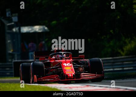 Mogyorod, In Der Nähe Von Budapest, Ungheria. Juli 2021. LECLERC Charles (mco), Scuderia Ferrari SF21, Aktion während der Formel 1 Magyar Nagydij 2021, großer Preis von Ungarn, 11. Lauf der FIA Formel 1-Weltmeisterschaft 2021 vom 30. Juli bis 1. August 2021 auf dem Hungaroring, in Mogyorod, bei Budapest, Ungarn - Foto Antonin Vincent/DPPI Quelle: Independent Photo Agency/Alamy Live News Stockfoto