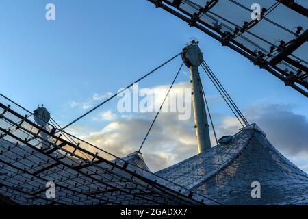 München, Deutschland - 27. August 2011: Das Zelt des Olympiaparks München in München, Deutschland, ist ein Olympiapark, der in Bau war Stockfoto