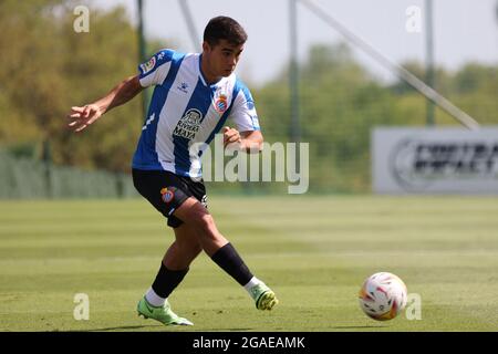 Marbella, Spanien. Juli 2021. Victor Gomez von RCD Espanyol in Aktion während des Freundschaftsspiel zwischen RCD Espanyol und Cdiz CF im Marbella Football Center, Spanien. (Bild: © Jose Luis Contreras/DAX via ZUMA Press Wire) Stockfoto