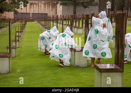 Oklahoma City, Oklahoma - das Oklahoma City National Memorial markiert den innenpolitischen Terroranschlag von 1995, der den Bundesbau von Alfred P. Murrah zerstörte Stockfoto