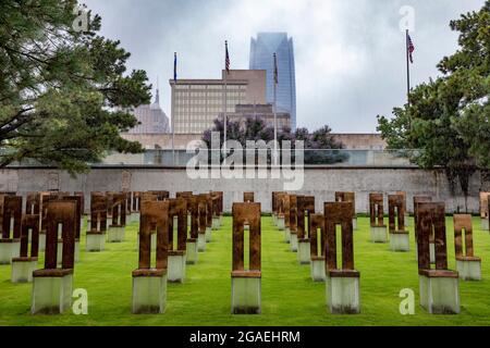 Oklahoma City, Oklahoma - das Oklahoma City National Memorial markiert den innenpolitischen Terroranschlag von 1995, der den Bundesbau von Alfred P. Murrah zerstörte Stockfoto