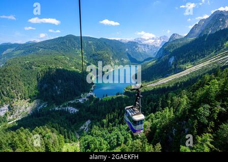 Gosausee, ein schöner See mit Bergen im Salzkammergut, Österreich. Stockfoto