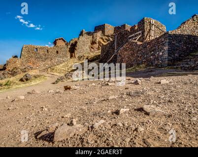 Pisac, Peru - 19. Mai 2016: Ruinen in Pisac im Heiligen Tal Perus, Lateinamerika. Stockfoto