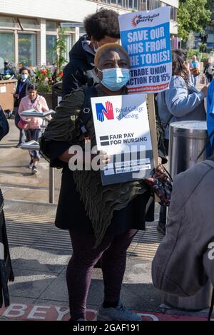 London, Großbritannien - 30 2021. Juli: NHS Nein zu 3 % protestieren von der Waterloo Bridge zur Downing Street Stockfoto