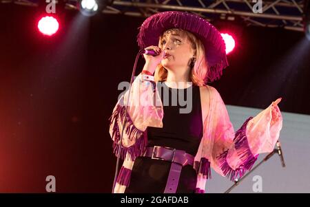 Dorset, Großbritannien. Juli 2021. Camp Beestival Tag 1, 30 Jul 2021: Alamy Live News, Charlie Raven Credit: Charlie Raven/Alamy Live News Stockfoto