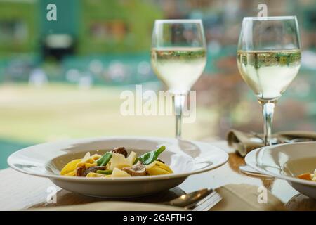 Frische Pasta bei den Wimbledon Tennis Championships Stockfoto