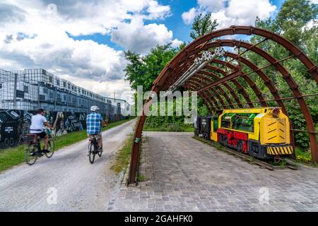 Die König-Ludwig-Trasse in Recklinghausen, Fahrrad- und Fußweg auf einer ehemaligen Eisenbahnstrecke zwischen Castrop-Rauxel und Recklinghausen, die das Stockfoto