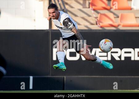 Valencia, Spanien. Juli 2021. Spieler in Aktion während des Vorsaison-Freundschaftsspiels zwischen Valencia CF und Levante UD im Estadio Antonio Puchades in Valencia, Spanien. (Kredit: Indira) Gutschrift: DAX Images/Alamy Live News Stockfoto