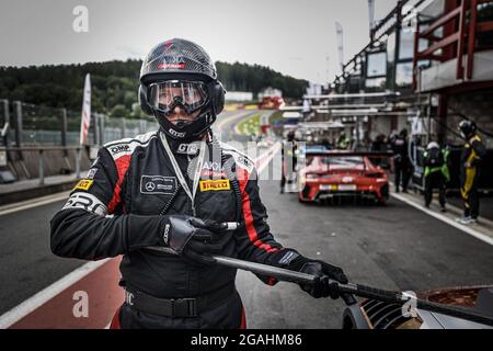 Spa, Belgien. Juli 2021. MECHANIKER, MECANICIEN während der TotalEnergies 24 Stunden von Spa, 6. Runde der Fanatec GT World Challenge Europe 2021 Powered by AWS, vom 28. Juli bis 1. August 2021 auf dem Circuit de Spa-Francorchamps, in Stavelot, Belgien - Foto Francois Flamand / DPPI Credit: Independent Photo Agency/Alamy Live News Stockfoto