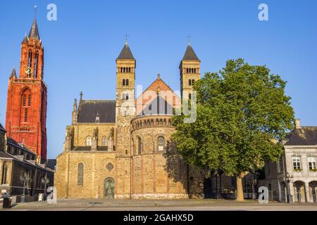 Basilika des Heiligen Servatius am Vrijthof in Maastricht, Niederlande Stockfoto