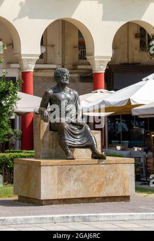 Thessaloniki, Griechenland, 15. Juli 2021. Der zentrale Platz von Thessaloniki ist nach dem griechischen Philosophen Aristoteles benannt. Stockfoto