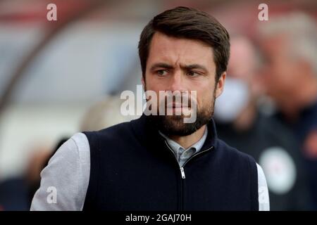 Datei-Foto vom 14/11/2020 von Milton Keynes Dons-Manager Russell Martin bei der Sky Bet League One Match im Stadium of Light, Sunderland. MK Dons hat ihre „extreme Enttäuschung“ über den Zeitpunkt der Vorgehensweise von Swansea zum Gespräch mit Manager Russell Martin zum Ausdruck gebracht. Der Verein Sky Bet League One startet am Samstag in Bournemouth in der ersten Runde des Carabao Cups ihre heimische Kampagne. Ausgabedatum: Samstag, 31. Juli 2021. Stockfoto