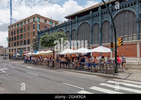 Mercado Central de Atarazanas, traditionelle Markthalle mit großer Auswahl an Lebensmitteln und Tapasbars, , Malaga, Costa del Sol, Provinz Malaga, Ein Stockfoto