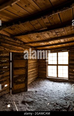 Josie's Cabin, ein Blockhaus, das von der Gehöft Josie Bassett Morris in den frühen 1900er Jahren gebaut wurde, Dinosaur National Monument, Utah, USA Stockfoto