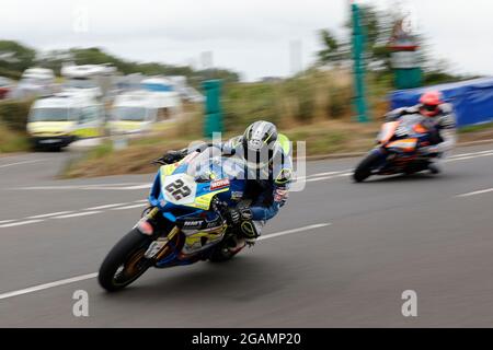 Armoy, Antrim, Nordirland. Juli 2021. Armoy Road Races, The Race of Legends Motor Cycling, Tag zwei; Paul Jordan (Burrows by RK Racing Yamaha R6) konnte beim Open A Superbike-Rennen nur den 8. Platz erreichen.Quelle: Action Plus Sports/Alamy Live News Stockfoto