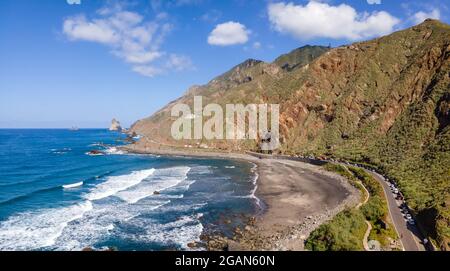 Landschaft mit Playa del Roque de las Bodegas, Anaga Berg, Teneriffa, Kanarische Inseln, Spanien Stockfoto