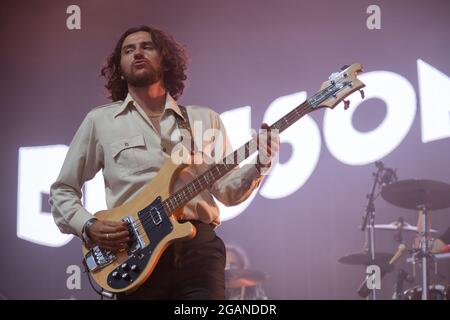 Lulworth Castle, Dorset, Großbritannien. Juli 2021. Blossoms at Camp Beestival, Credit J Houlbrook Credit: James Houlbrook/Alamy Live News Stockfoto