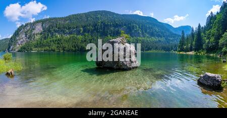 Gosausee, ein schöner See mit Bergen im Salzkammergut, Österreich. Stockfoto