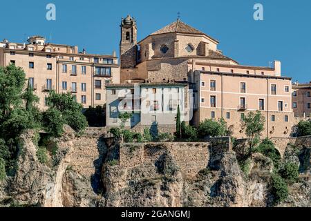 Kloster der Karmeliter und Kirche San Pedro in der Stadt Cuenca, UNESCO-Weltkulturerbe, Castilla la Mancha, Spanien Stockfoto