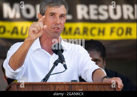 Stimmrechte. Juli 2021. Beto O' Rourke mit der Kampagne der Armen in der Texas State Capital, um Maßnahmen des Bundes im Hinblick auf die Stimmrechte zu fordern. Austin, Texas. Mario Cantu/CSM/Alamy Live News Stockfoto
