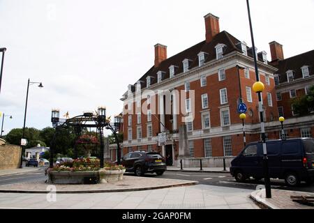 Denkmal zur Verhütung von Tierquälereien, entworfen von Thomas Edward Collcutt Richmond Hill, Richmond, South West London, Großbritannien Stockfoto