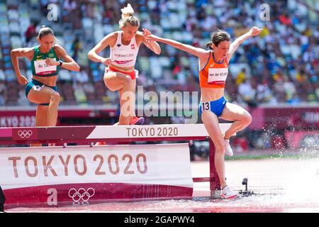 Tokio, Japan. August 2021. TOKIO, JAPAN - 1. AUGUST: Teilnahme an der 2020 m langen Steeplechase-Runde der Frauen während der Olympischen Spiele 2021 in Tokio im Olympiastadion am 1. August in Tokio, Japan (Foto: Yannick Verhoeven/Orange Picics) NOCNSF ATLETIEKUNIE Credit: Orange Pics BV/Alamy Live News Stockfoto