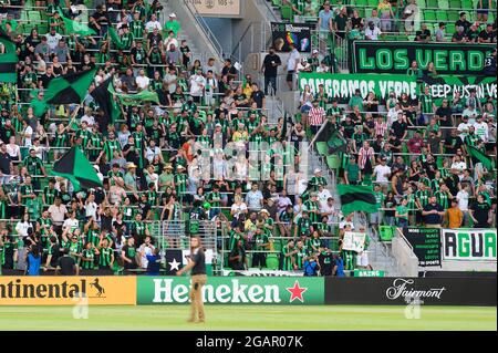 31. Juli 2021: FC Austin-Fans in Aktion während des MLS-Spiels gegen die Colorado Rapids im Q2 Stadium. Austin, Texas. Mario Cantu/CSM Stockfoto