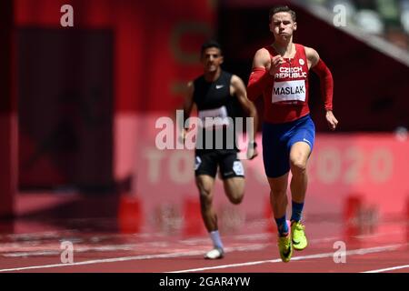 Tokio, Japan. August 2021. Der tschechische Athlet Pavel Maslak nimmt am 1. August 2021 bei den Olympischen Sommerspielen 2020 in Tokio an der 400-Meter-Hitze (Qualifikation) der Männer Teil. Quelle: Ondrej Deml/CTK Photo/Alamy Live News Stockfoto