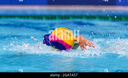 Tokio, Japan. August 2021. TOKIO, JAPAN - 1. AUGUST: Akari Inaba aus Japan während des Olympischen Wasserball-Turniers in Tokio 2020, dem Frauenspiel zwischen Russland und Japan, am 1. August 2021 im Tatsumi Waterpolo Center in Tokio, Japan (Foto: Marcel ter Bals/Orange Picics) Credit: Orange Pics BV/Alamy Live News Stockfoto