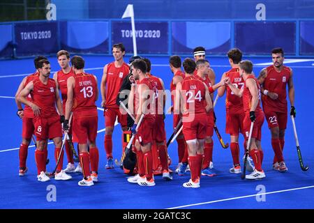 Die belgischen Spieler beim Start eines Viertelfinalspiels zwischen den belgischen Roten Löwen und Spanien beim Hockeyturnier der Männer, o Stockfoto