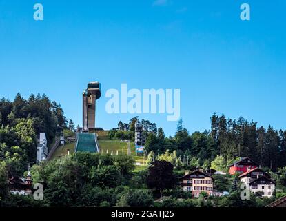 Skisprungschanze in Innsbruck im Sommer Stockfoto