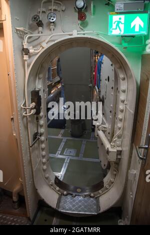 Den Helder, Niederlande. 30. Juli 2021. Das Innere eines U-Bootes. Hochwertige Fotos Stockfoto