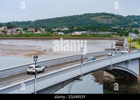 CONWY, WALES - 04. JULI 2021: Blick auf die Conwy Road Bridge. Stockfoto