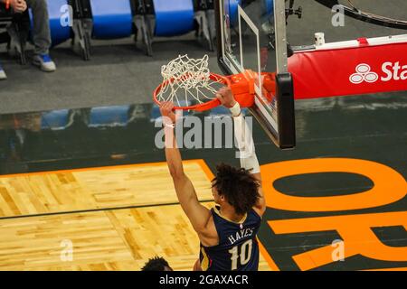 Orlando, Florida, USA, 19. Februar 2021, New Orleans Pelicans Center Jaxson Hayes #10 macht einen Abstossen gegen die Orlando Magic im Amway Center (Foto: Marty Jean-Louis) Stockfoto