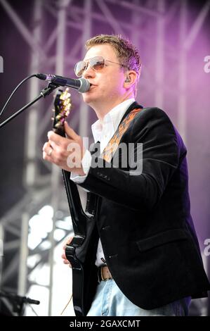 Level 42 Durchführung auf der Doncaster Racecourse Stockfoto