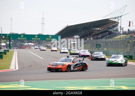 Budapest, Ungarn. August 2021. # 25 Larry ten Voorde (NL, Team GP Elite), Porsche Mobil 1 Supercup beim Hungaroring am 1. August 2021 in Budapest, Ungarn. (Foto von HOCH ZWEI) Quelle: dpa/Alamy Live News Stockfoto