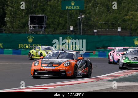 Budapest, Ungarn. August 2021. # 25 Larry ten Voorde (NL, Team GP Elite), Porsche Mobil 1 Supercup beim Hungaroring am 1. August 2021 in Budapest, Ungarn. (Foto von HOCH ZWEI) Quelle: dpa/Alamy Live News Stockfoto