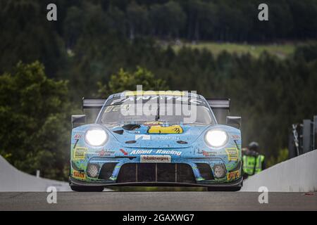 22 Campbell Matt (aus), Bamber Earl (nzl), Jaminet Mathieu (Fra), GPX Martini Racing, Porsche 911 GT3-R (911.II), Action während der TotalEnergies 24 Hours of Spa, 6. Lauf der Fanatec GT World Challenge Europe 2021 Powered by AWS, vom 28. Juli bis 1. August 2021 auf dem Circuit de Spa-Francorchamps, In Stavelot, Belgien - Foto Francois Flamand / DPPI Stockfoto